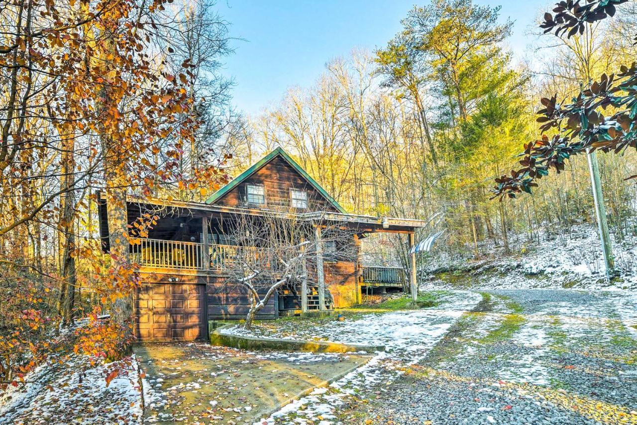 Cozy With Large Mountain Creek! Hébergement de vacances