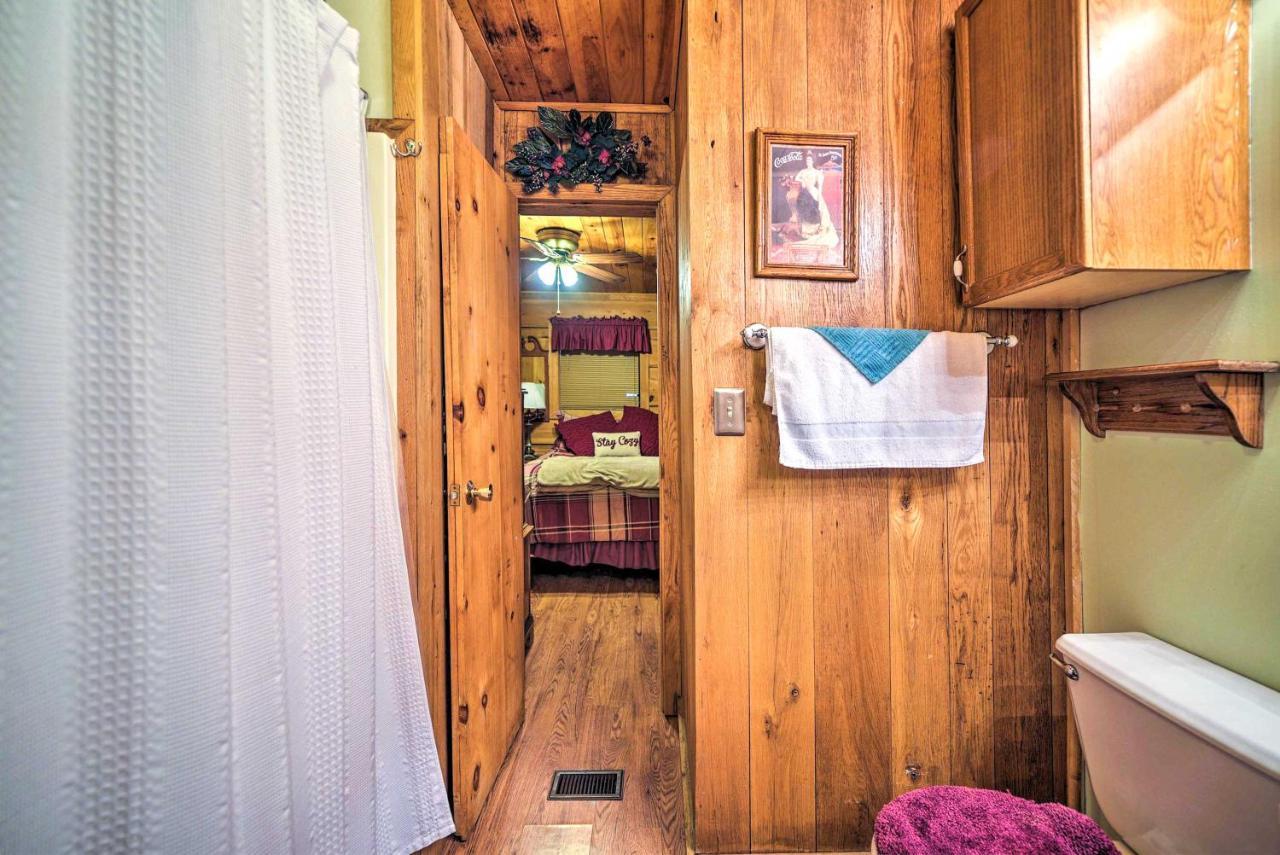 Cozy With Large Mountain Creek! Hébergement de vacances
