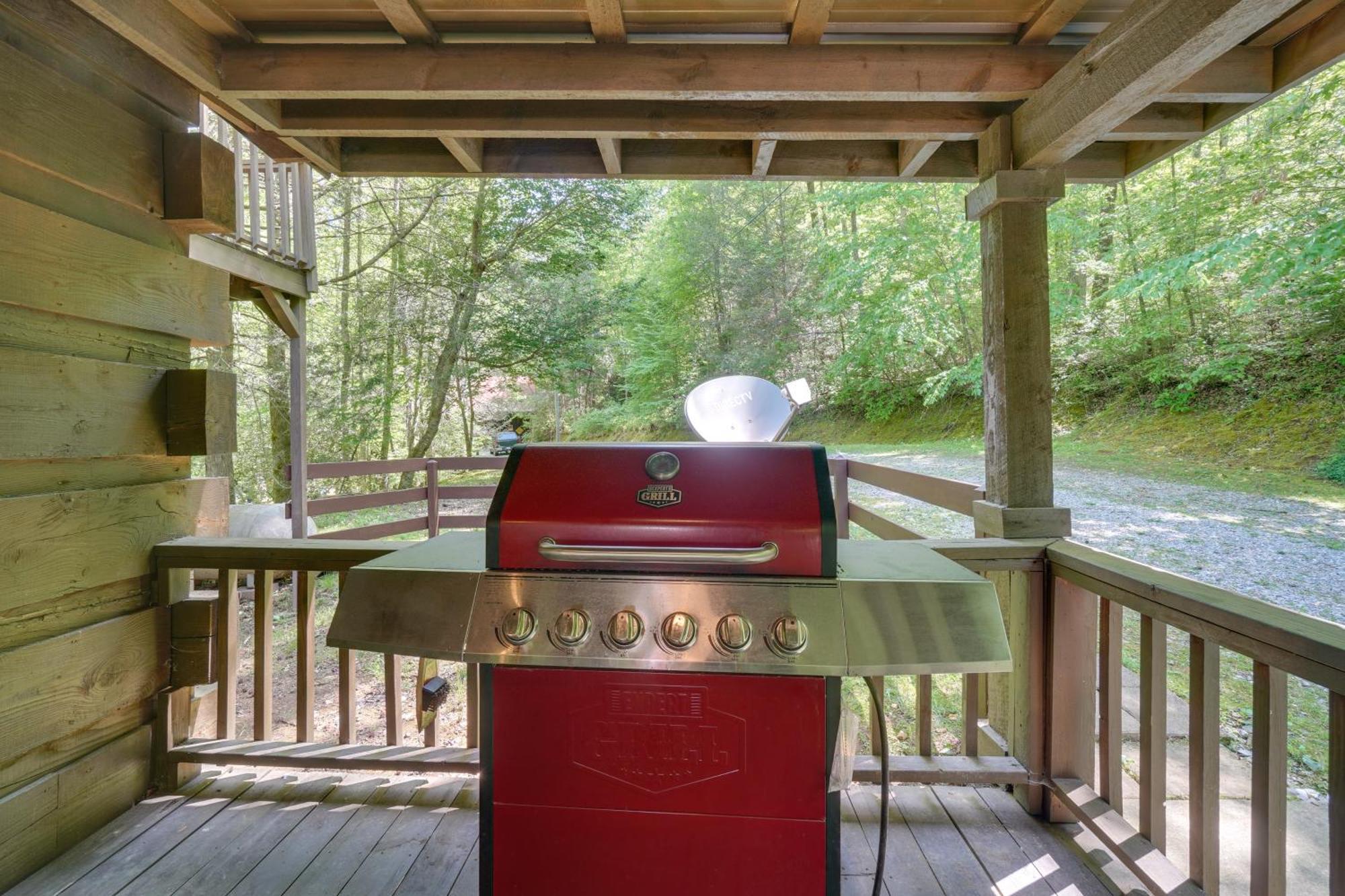 Cozy With Large Mountain Creek! * Tellico Plains